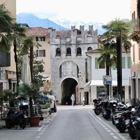 Casa Riva - Bilocale In Centro Storico Daire Dış mekan fotoğraf