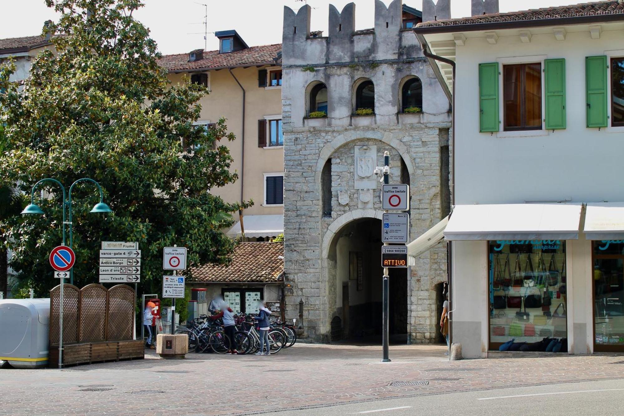 Casa Riva - Bilocale In Centro Storico Daire Dış mekan fotoğraf